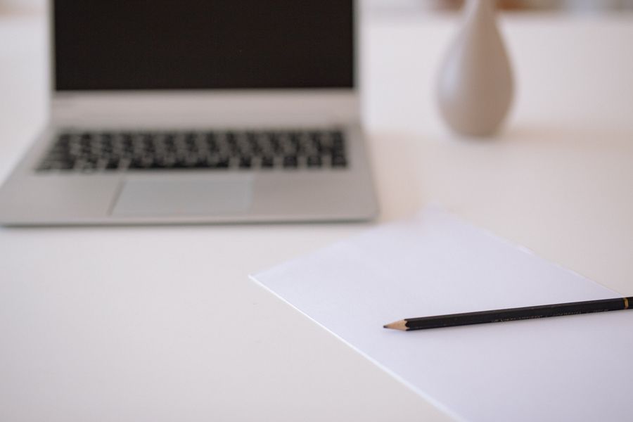 resume writing laptop