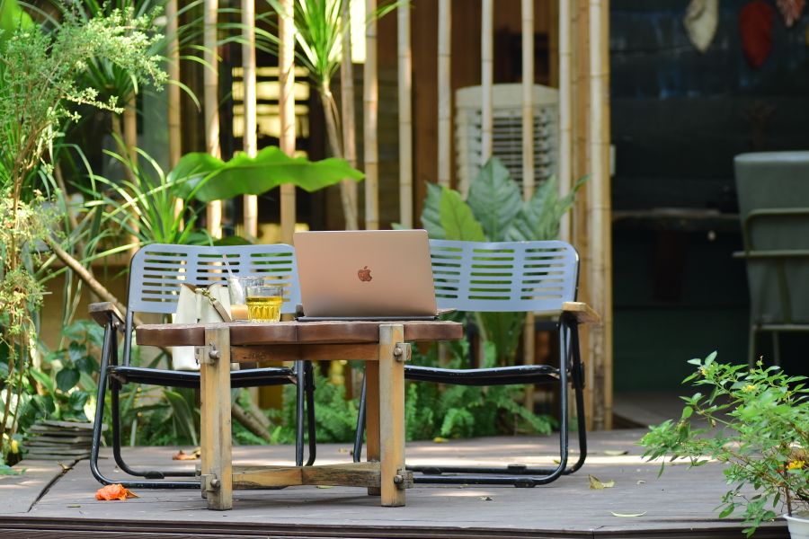 eco friendly office